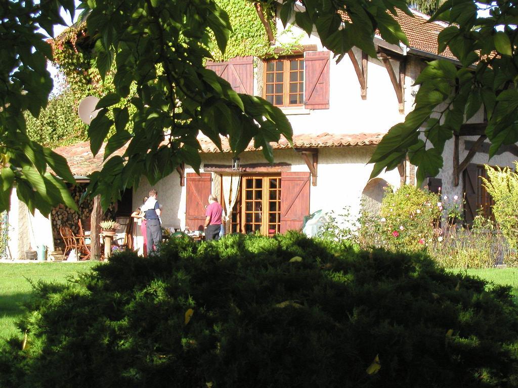 Gites De La Croisee Des Chemins - Piscine Chauffee - Spa, Hammam Et Sauna Izeaux Luaran gambar