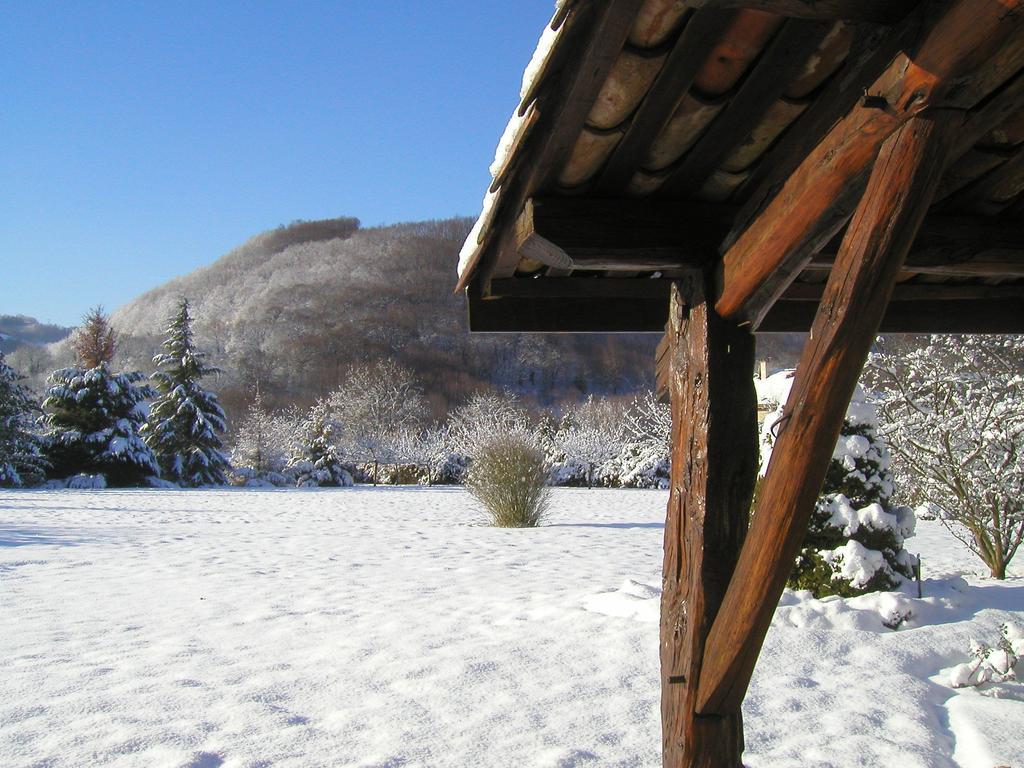 Gites De La Croisee Des Chemins - Piscine Chauffee - Spa, Hammam Et Sauna Izeaux Luaran gambar